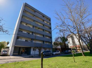 Departamento · 40m² · 2 Ambientes · 1 Cochera · Departamento en La Plata
