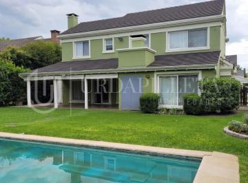 Casa · 275m² · 6 Ambientes · 1 Cochera · Casa en Venta en La Lomada de Pilar
