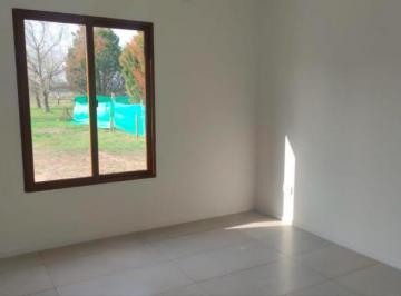 Casa · 140m² · 5 Ambientes · 2 Cocheras · Casa en Los Alcanfores