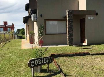 Casa de 9 ambientes, Costa del Este · Casa Sola en El Lote - Costa del Este