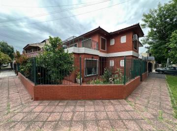 Casa · 57m² · 5 Ambientes · Casa en Venta en Temperley, Lomas de Zamora, G. B. a. Zona Sur