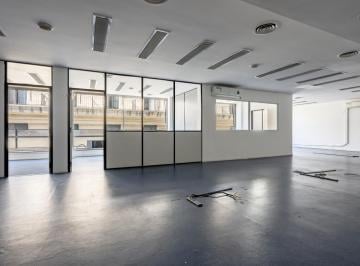 Oficina comercial · 161m² · Venta Impecable Oficina Planta Libre en Zona Céntrica