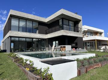Casa · 285m² · 4 Dormitorios · 1 Cochera · Casa en Construccion en Los Puentes, Nordelta