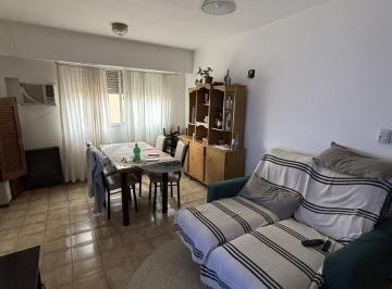 Departamento · 45m² · 3 Ambientes · 1 Cochera · Departamento de 1 Dormitorio en Venta Sobre Av San Martín