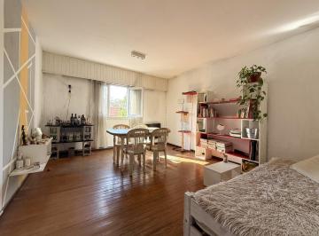 PH · 100m² · 4 Ambientes · PH en Velez Sarsfield