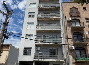 Departamento · 52m² · 2 Ambientes · Departamento 2 Ambientes en Venta - Alquilado - Quilmes Centro