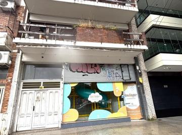 Casa · 385m² · 8 Ambientes · Local Comercial con Viviendas en Lote Propio