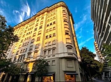Departamento · 144m² · 8 Ambientes · 1 Cochera · 4 Dorm. Dorrego y Cordoba