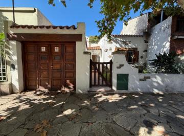 Casa · 190m² · 4 Ambientes · 1 Cochera · Oportunidad Chauvin