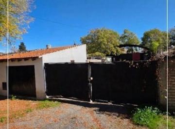 Casa de 6 ambientes, Tunuyán · Galpón en Venta de 994.73 m² Ubicado en Tunuyán