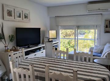 Departamento · 51m² · 3 Ambientes · Venta Departamento 3 Ambientes en Martínez, San Isidro, Reciclado a Nuevo.