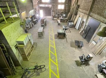 Bodega-Galpón · 220m² · Galpón en Garin