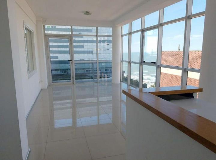 Departamento · 80m² · 3 Ambientes · 1 Cochera