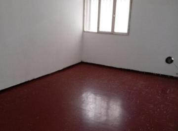 Departamento de 2 ambientes, Las Heras · Dueño Alquila Depto 1er Piso Buena Zona