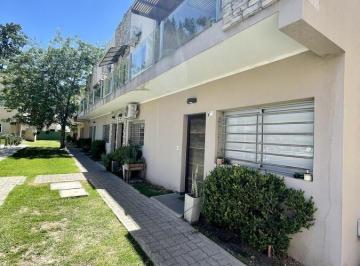 RRA-RR1-2105_2 · Departamento en Venta en Canning