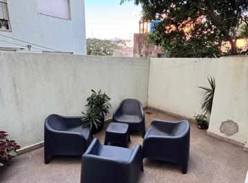 Departamento de 2 ambientes, Vicente López · Amplio 2 Amb con Dos Patios!