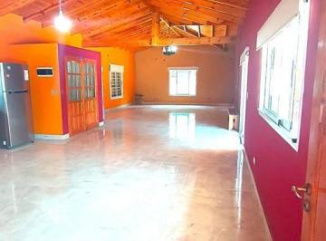 Quinta vacacional · 230m² · 4 Ambientes · 2 Cocheras · Casa Quinta 4 Ambientes con Piscina en La Reja Apto Credito
