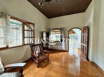 Casa · 110m² · 4 Ambientes · 1 Cochera · Casa 4 Ambientes Ituzaingo Oportunidad