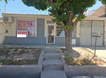 Casa de 6 ambientes, Godoy Cruz · Dueño Vende Casa Villa Hipodromo