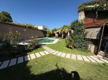 Casa de 6 ambientes, Ciudad de Mendoza · Quinta Seccion, Nicolas Avellaneda, Casa