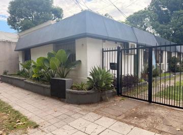 Departamento de 3 ambientes, Almirante Brown · Depto de 3 Ambientes en Complejo. Excelente Ubicación