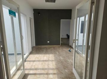 Oficina comercial · 107m² · 5 Ambientes · Oficinas en Alquiler Excelente Zona - Sin Expensas