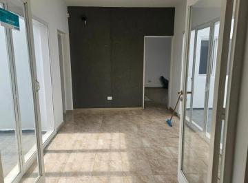 Oficina comercial · 107m² · 5 Ambientes · Oficinas en Alquiler Excelente Zona - Sin Expensas