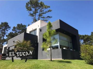Casa · 183m² · 4 Ambientes · Casa en Venta - 3 Dorm. 3 Baños - Pinamar
