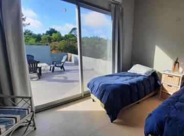 Casa · 170m² · 7 Ambientes · Casa en Venta - 5 Dorm. 3 Baños - Pinamar