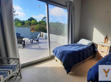 Casa · 170m² · 7 Ambientes · Casa en Venta - 5 Dorm. 3 Baños - Pinamar