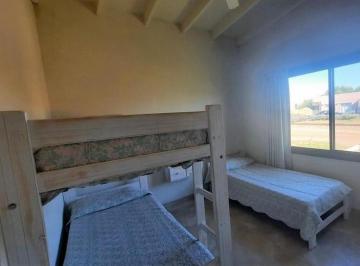 Casa · 204m² · 6 Ambientes · Casa en Venta - 4 Dorm. 4 Baños - Pinamar