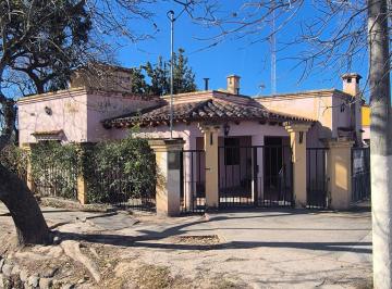 Casa de 10 ambientes, La Silleta · Vendo Casa de Campo