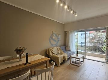 Departamento · 39m² · 2 Ambientes · Venta - Departamento Dos Ambientes a La Calle con Balcon - Santiago del Estero 2177