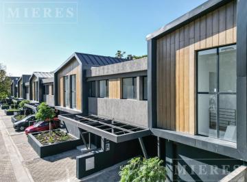 Casa · 90m² · 3 Ambientes · 1 Cochera · Excelente Dúplex en Venta en Beccar.