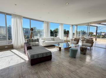 Casa · 286m² · 5 Ambientes · 6 Cocheras · Casa en Venta en Haras Santa Maria - 5ambientes - 4 Suite - Playroom - Piscina - Terraza - Colegio - Deportes