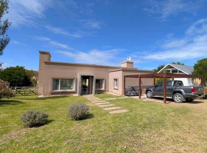 Casa · 160m² · 6 Ambientes