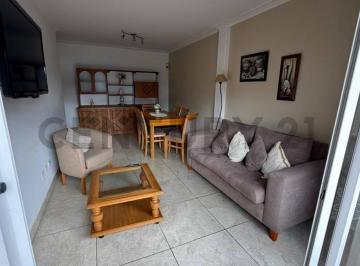 Departamento · 61m² · 3 Ambientes · Venta Departamento 3 Ambientes Al Frente con Balcon La Perla
