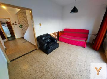 Departamento · 80m² · 4 Ambientes · Departamento en Venta - 3 Dorm. 1 Baño - Pompeya