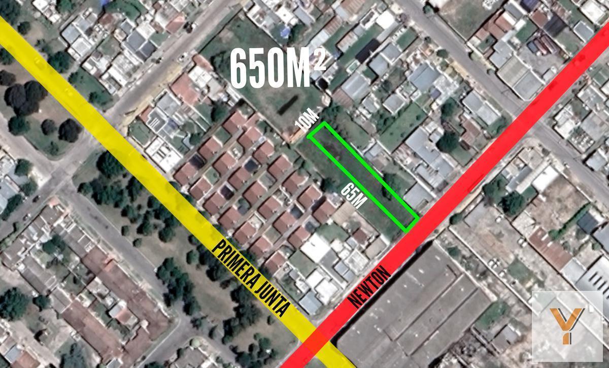Terreno de 650mts2 en venta ubicado en calle Newton entre Primera Junta y Piedrabuena