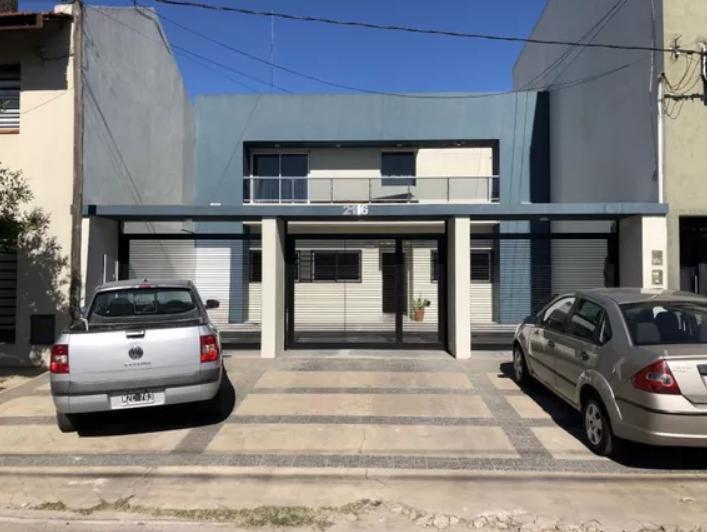 41 e/ 137 y 138, Los Hornos, La Plata