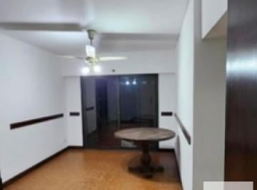Casa · 240m² · 4 Ambientes · Casa en Venta - 3 Dorm. 3 Baños - Capitán Sarmiento