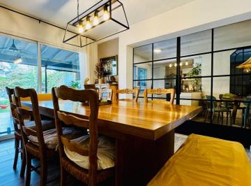 Casa de 7 ambientes, San Isidro · Lindisima Casa Muy Luminosa –impecable – Totalmente Refaccionada – La Meced Beccar