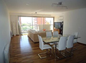 Departamento de 3 ambientes, La Plata · Departamento en Piso con 3 Dorm. en Venta en La Plata