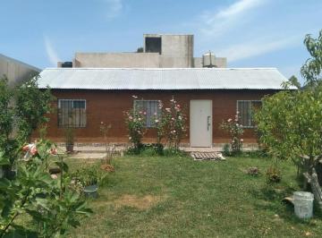 frente · Casa en Venta