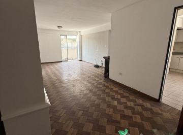 Departamento · 98m² · 6 Ambientes · Departamento en Zona Centro