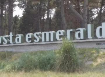 Terreno · 1100m² · Terreno en Venta - 1100 m² - Barrio Costa Esmeralda
