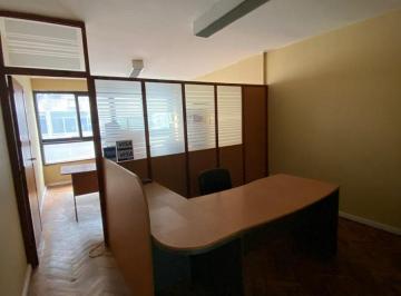Oficina comercial · 23m² · Venta Oficina Al Frente - Edificio Oficinas - Centr0