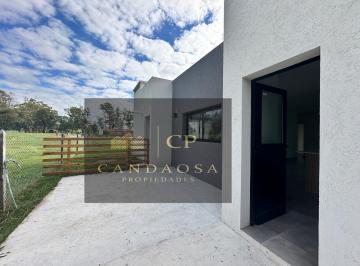 Casa · 141m² · 4 Ambientes · 3 Cocheras · Sg Casa en Venta Una Planta Pilar del Este