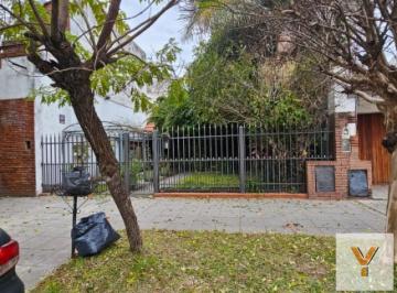 Casa · 80m² · 3 Ambientes · Casa en Venta - 2 Dorm. 1 Baño - 110 m² - Remedios de Escalada