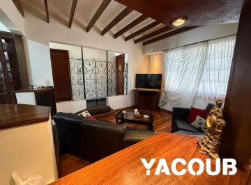 Casa · 380m² · 4 Ambientes · Casa en Venta - 2 Dorm. 2 Baños - La Plata